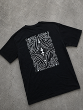 Whiria te tāngata - Tee