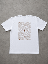 Whiria te tāngata - Tee